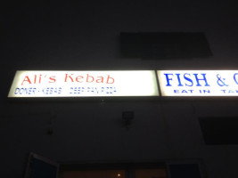 Ali's Kebabs inside
