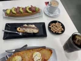 Confiteria Cafe Jose Antonio food