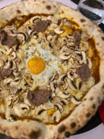Pizzeria Piccola food