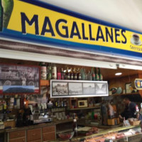 Cafeteria Magallanes food
