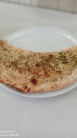 Pizzería Alavera food
