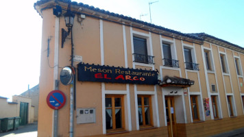 Meson El Arco food