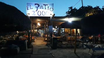El Patio 2000 outside