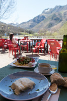 El Balcon De Redes food