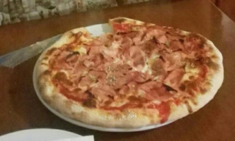 Pizzeria O Baleo food