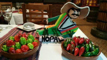Mexicano El Nopal food