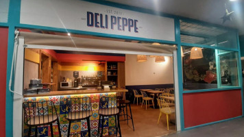 Deli Peppe food