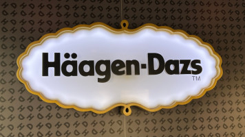 Haeagen-dazs inside