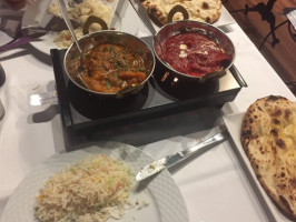 Taj Mahal Tandoori food