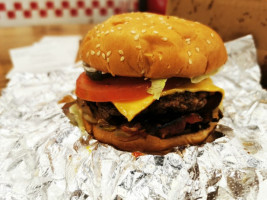 Five Guys Lagoh food