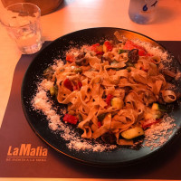 La Mafia Se Sienta A La Mesa Girona food