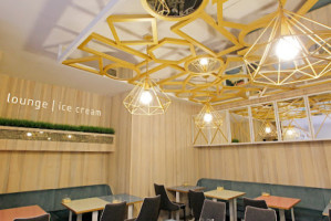 Garcia Lounge Ice Cream inside