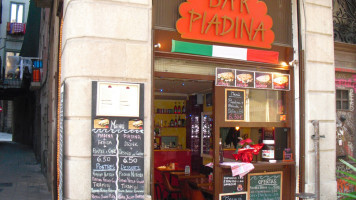Ina Espacio De Cafe Y Piadina food