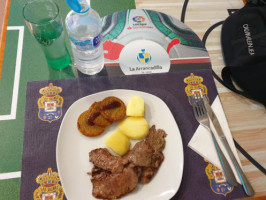 La Arrancadilla Cafeteria Deportiva food