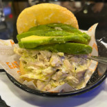 La Tahona Delicatessen Comida