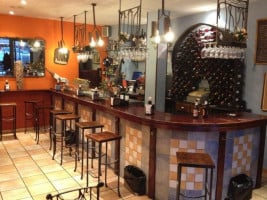 El Vid Taberna food