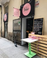 La Jungla Cafe/ inside