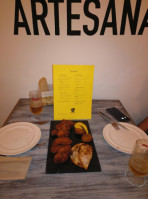 Artesana food