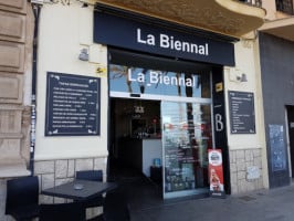 La Biennal inside