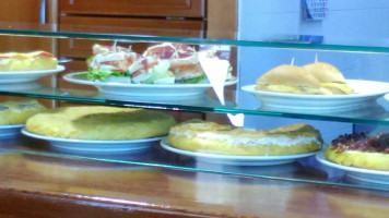 Cafe Entrevinas Puchi food