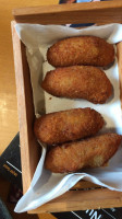 Masqmenos food