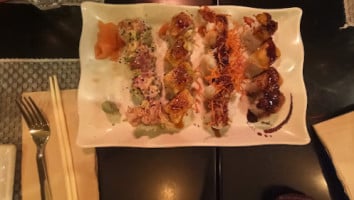Sushi Koi Bistrot food