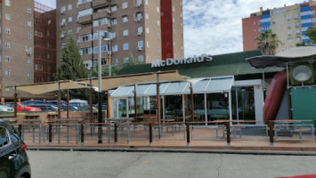 Mcdonald's Fuenlabrada outside
