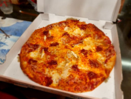 Pizza Don Camillo food