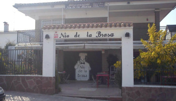 El Nido De La Brasa outside