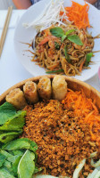 Banh Noi food