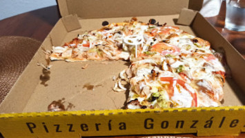 Pizzeria Hermanos Gonzalez food