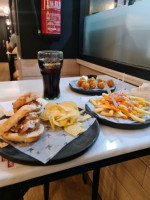 100 Montaditos Calle Mayor food