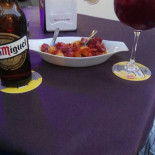 Las Tapitas De Stuart food