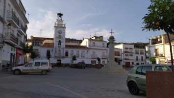 El Casino De La Plaza food