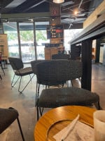 Starbucks Eci Malaga Hilera food