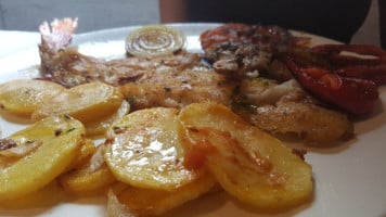 Sidreria Puente Romano food