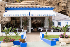 Bar Restaurante Miguel Cerdan inside