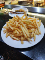 La Lola food