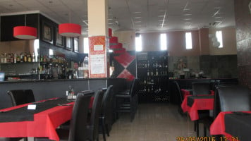 Di Stefano's Health Bar And Restaurant inside