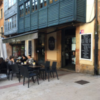 Prida Oviedo Cafe inside