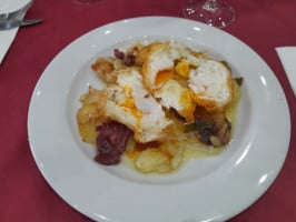 Maria Del Saliente food