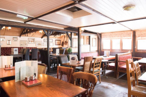 The Rising Sun Comida