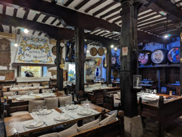 La Bodega Del Riojano food