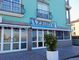 Pizzeria Azzurra outside