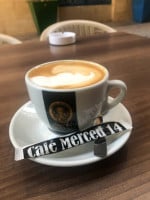 Merced 14, Cafe food