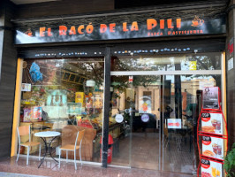 Raco De La Pili inside