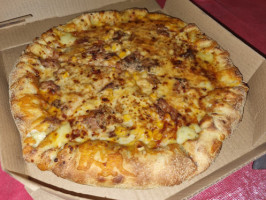 Domino's Pizza Av. Del Ejercito food