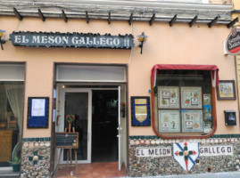 Meson Gallego outside