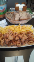 Sabugueira food