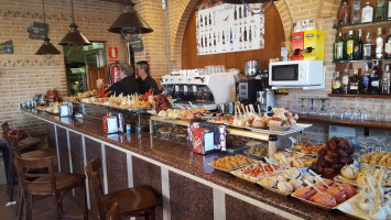 Cervecería Alba En Getafe Comuniones Y Bautizos Torreznos food